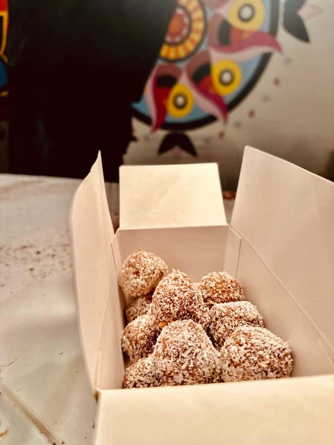 1.5h Cusco Chocolate Workshop - Truffles & Hot Chocolate - The views and the restobar setting
