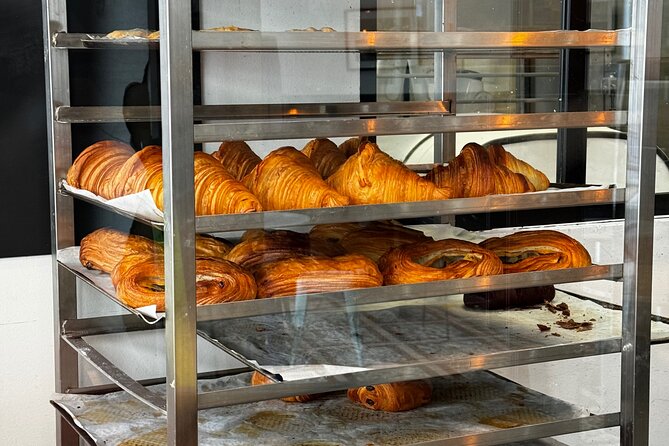 #1 Montmartre Pastries & Chocolate Food Tour with 6+ Tastings - The Sacré-Cœur photo stop