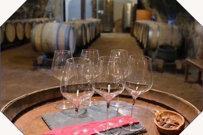 2h immersive tasting in Beaujolais - Wine and Chocolate Accord - Southern Beaujolais and the golden-stone villages