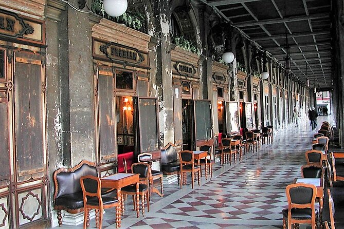 A Sweet Stroll Through Venice: Pastries, Chocolate, and Gelato - Starting quietly at Campo San Pantalon