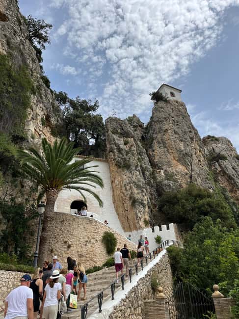 Alicante: Guadalest Castle and Chocolate Factory - Why this Alicante day trip works