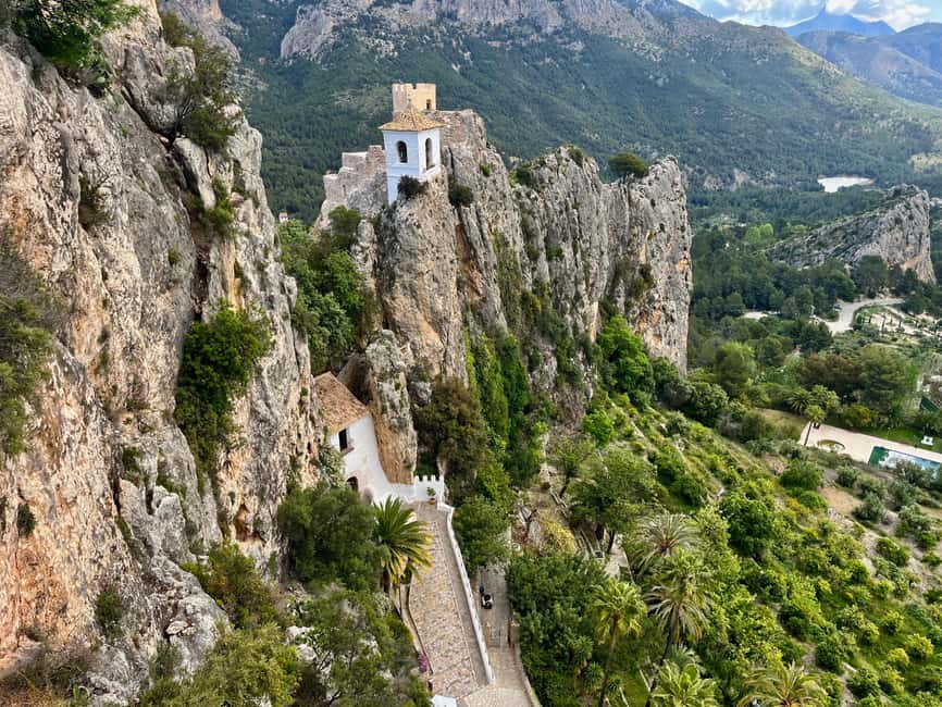 Alicante: Guadalest Castle and Chocolate Factory - The chocolate factory: a sweet start with some substance