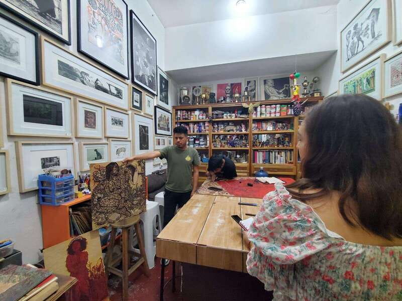 Art Workshops and Chocolate Shops Tour in Oaxaca - Learning what makes Oaxacan chocolate different