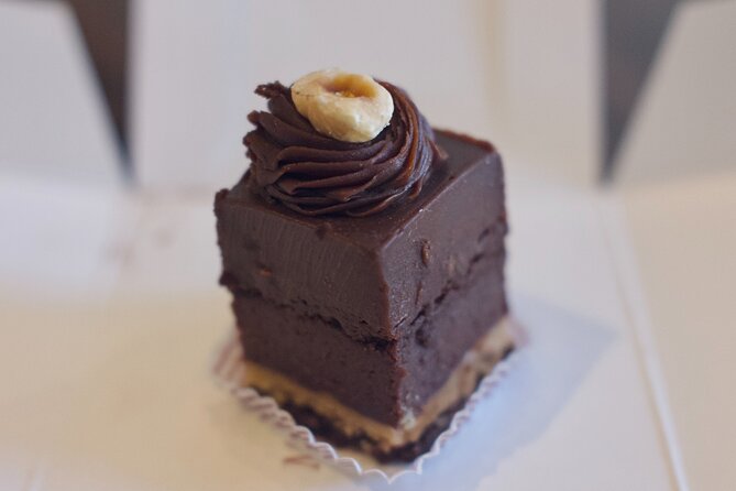 Back Bay Chocolate and Art Galleries Tour - Newbury Street brings together sweets and art