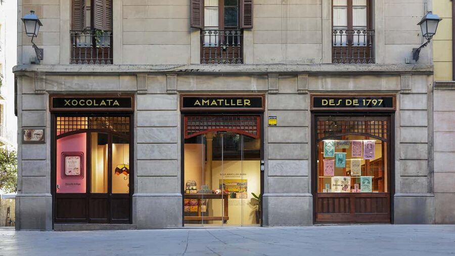 Barcelona & Chocolate Amatller History and Culture + Activity and Tasting - Who will enjoy this chocolate experience?
