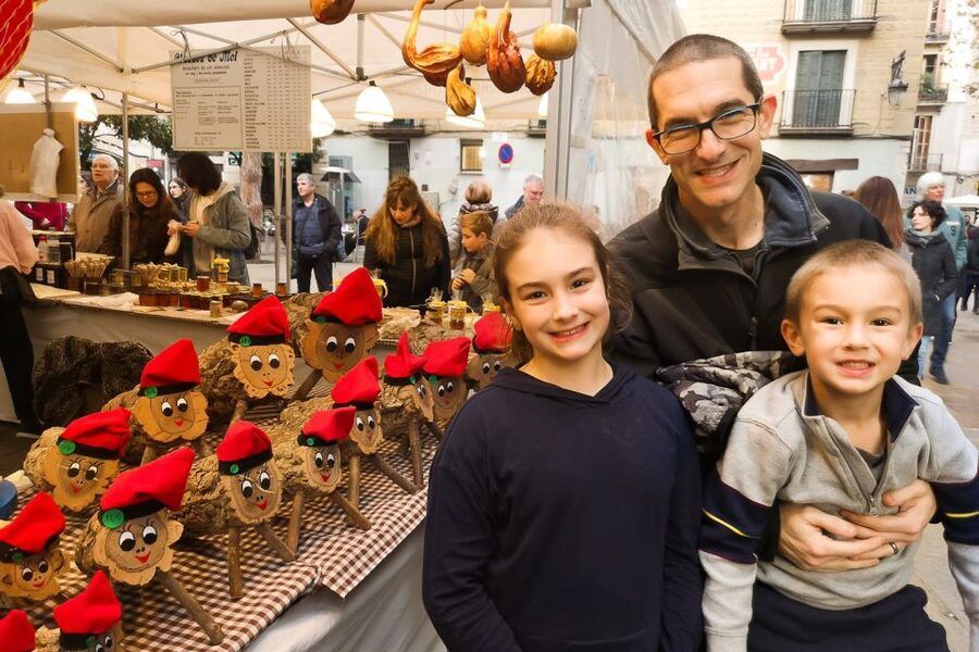 Barcelona: Churros, Hot Chocolate, and Games Family Tour - Why this Barcelona tour works for families