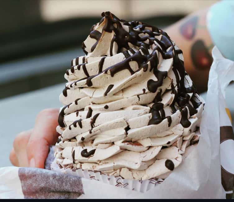 Barcelona: Delicious Chocolate walking tour - A good choice for families and mixed-age groups