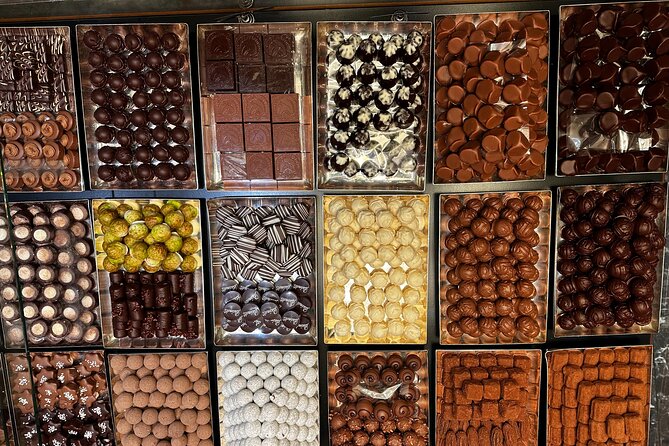 Basel: Farmer's Market, Cheese, Chocolate & Pastry Tour - Key points at a glance