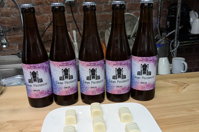 Beer & Chocolate Tasting in a Brewery-Distillery - Arriving at Chau. de Jette 374