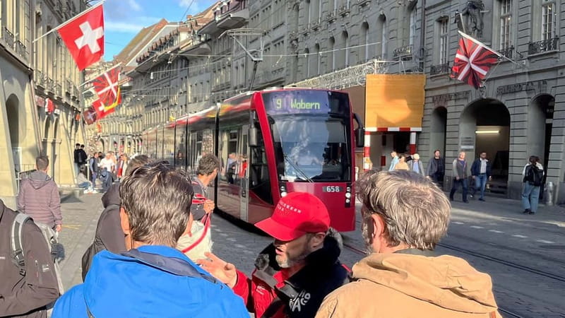 Bern: Chocolate Tasting Tour - Starting at the Käfigturm on Bärenplatz
