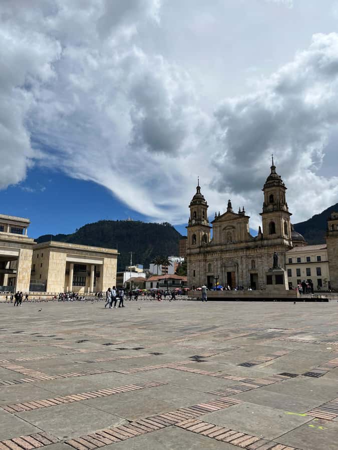 Bogotá: Candelaria Tour with Cacao and Coffee Workshop - Key points to know before booking