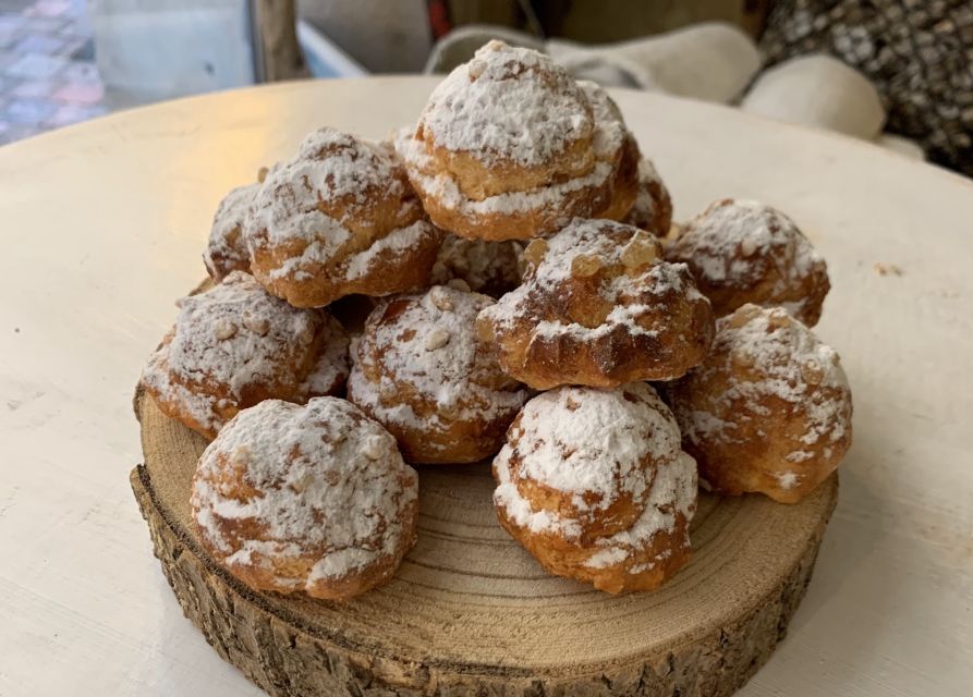 Bordeaux: Chocolate and Pastry Food Tasting Tour - Why this Bordeaux food walk works