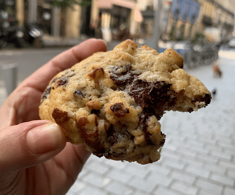Bordeaux: Chocolate and Pastry Food Tasting Tour - Who should book this experience?