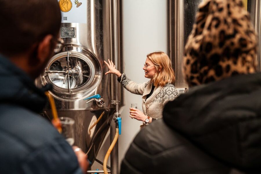 Bruges: Belgian Beer Tour with Chocolate Pairing - What the guide adds to the experience