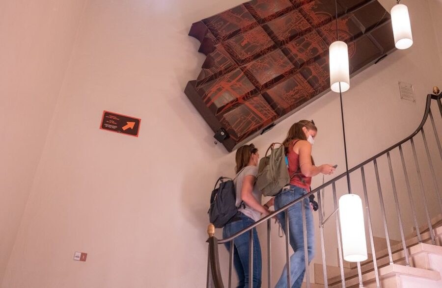 Bruges: Choco-Story Chocolate Museum Guided Tour w/Tastings - Practical tips for a smoother visit