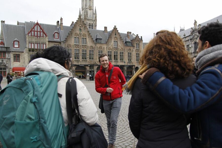 Bruges: History, Chocolate and Beer Walking Tour - Price, timing, and practical value