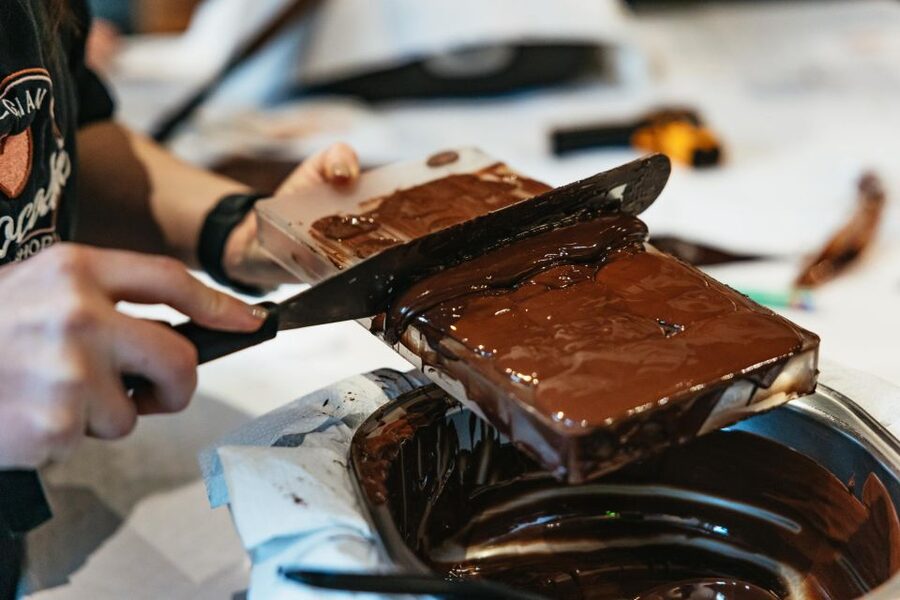 Brussels: 2.5-Hour Belgian Chocolate Making Workshop - Making mendiants and smaller chocolate pieces