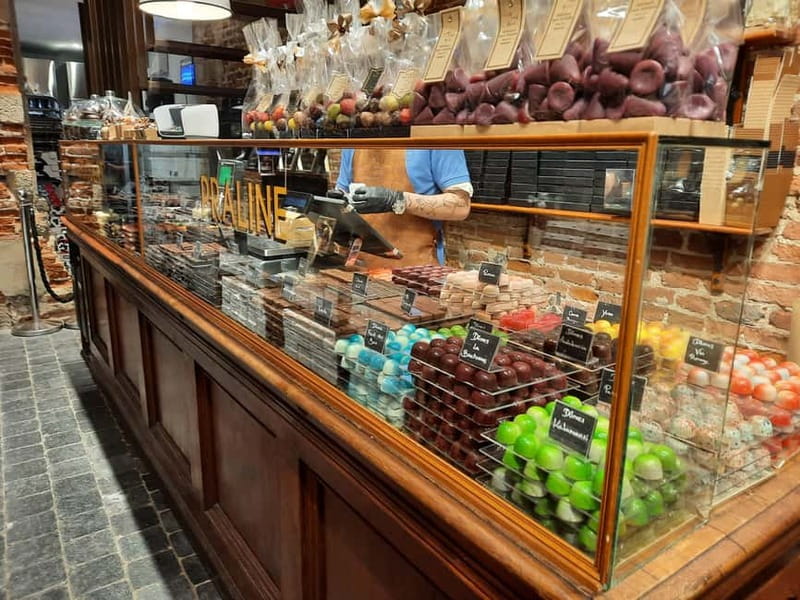 Brussels: 2.5-hour private tour to discover Belgian chocolate - Key points about this Brussels chocolate walk