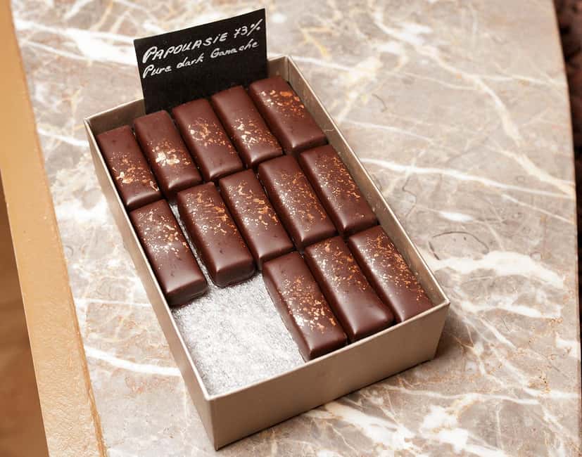 Brussels: Chocolate Appreciation and Tasting Walking Tour - Finishing near Saint Catherine’s