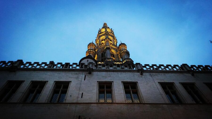 Brussels: Hungry Mary's Famous Beer and Chocolate Tour - Three Brussels experiences in one afternoon