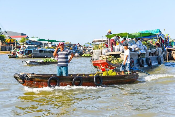 Cai Rang floating market, see sunrise, CaCao orchard, small canal - Key points to know before you book