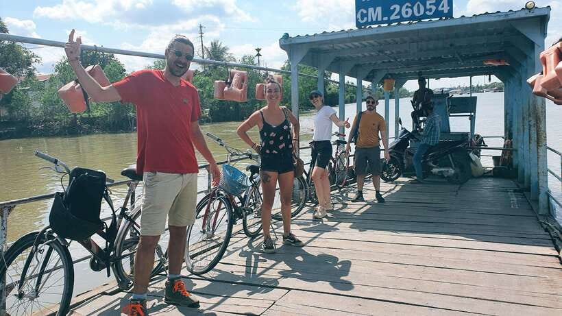 Can Tho: Countryside Cycling Tour with Cocoa Farm Visit - Why this four-hour ride is different from a city tour