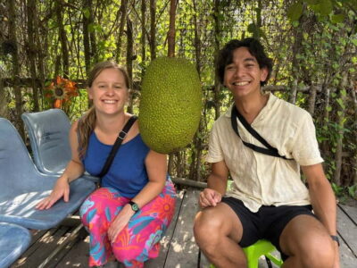 Floating Market, Cacao & Canals with French Guide