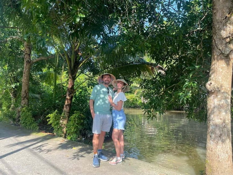 Can Tho: Floating Market, Cacao & Canals with French Guide - Narrow canals and a countryside walk