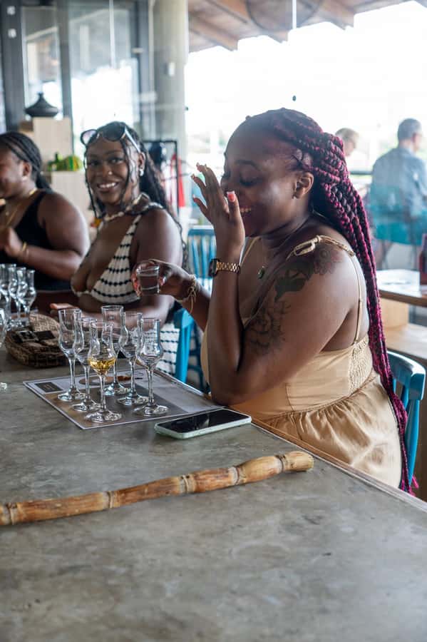 Cartagena: Express Rum and Chocolate Tasting Experience - The first pours: learning how Colombian rum is made