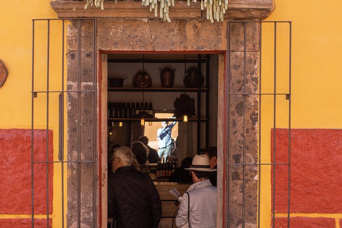 Chocolate and Cobblestones Tour with Taste of San Miguel - Who should book this tour?