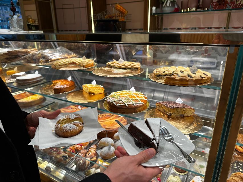 Chocolate and Pastry tasting tour in Napoli Old Town - At a glance: what makes this Naples food walk special