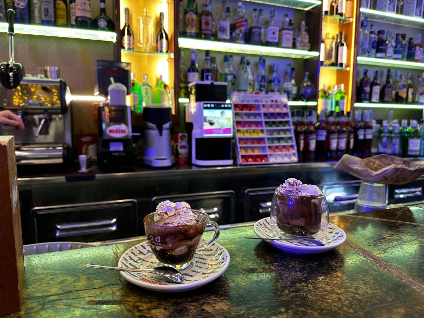 Chocolate and Pastry tasting tour in Napoli Old Town - Meeting a chocolatier for a more focused tasting