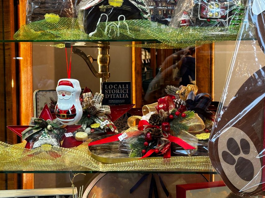 Chocolate and Pastry tasting tour in Napoli Old Town - The guide can make or break the experience