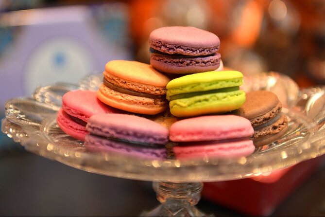 Chocolate and Pastry Walking Tour in Montmartre, Paris - Pain Pain and the city’s éclairs