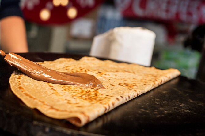 Chocolate and Pastry Walking Tour in Montmartre, Paris - Starting at Pigalle and getting your bearings