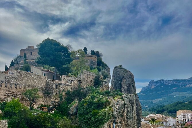 Chocolate Factory and Guadalest Castle - Why this Alicante day trip works