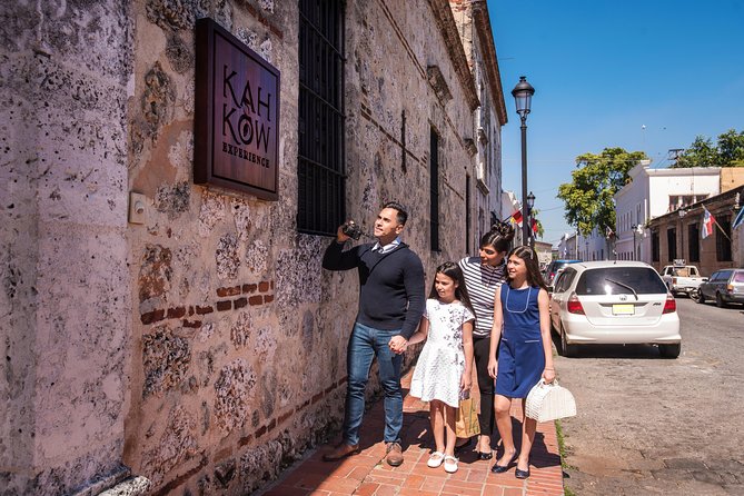Chocolate-making experience & Colonial Zone walking tour - Three Eyes National Park in a 30-minute visit