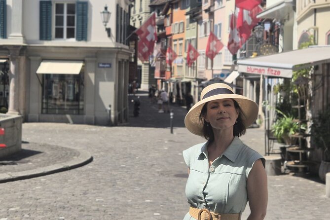 Chocolate Walking Tour in Zurich - More than 10 tastings from Zurich chocolate shops