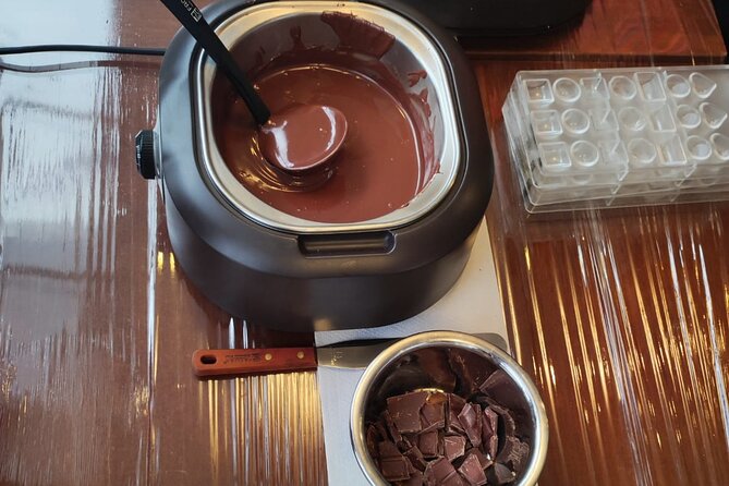 Chocolate Workshop in Cusco with Premium Organic Cacao - Chuncho cacao from the Sacred Valley