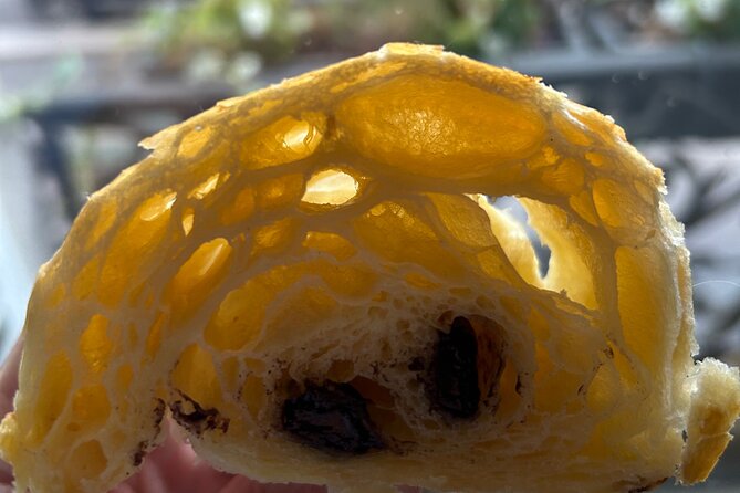 Croissants and pains au chocolat with a pastry chef in Paris - What this Paris pastry class is really about