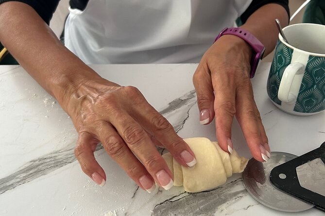 Croissants and pains au chocolat with a pastry chef in Paris - Fermentation, baking, and the best part of the morning