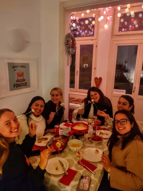 Day/Night Sledding + ALL-YOU-CAN-EAT Cheese&Chocolate Fondue - From Interlaken to the mountain in 20 minutes