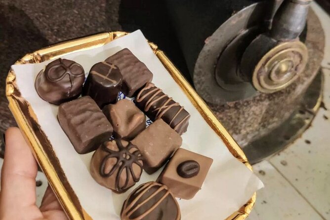 Delicious Chocolate Tour Barcelona - Nine stops through the Gothic Quarter
