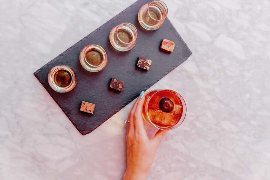 Edinburgh: Luxury Whisky & Scottish Chocolate Tasting - Starting at Johnnie Walker Princes Street