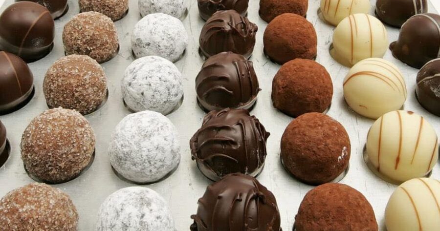 From Geneva: Gruyères Private Tour Cheese & Chocolat Factory - What the private format changes