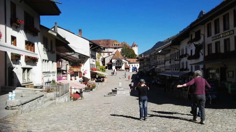 From Geneva: Gruyères Tour with Cheese & Chocolate Factories - The GoldenPass Panoramic train option