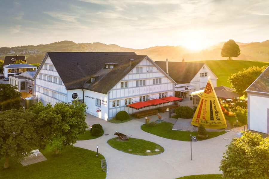 From Zurich: Chocolate and Cheese Tour in Appenzell - The scenery between the stops