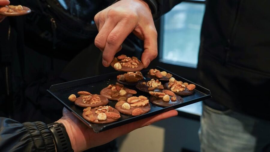Ghent: Belgian Chocolate Walking Tour with Tastings - Who will enjoy this most?