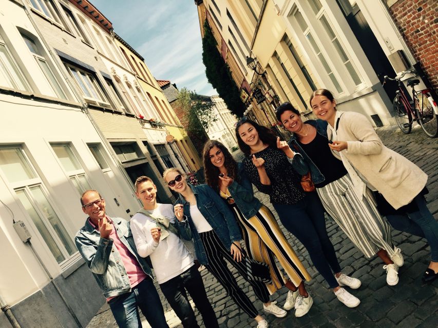 Ghent: Belgian Chocolate Walking Tour with Tastings - Meeting Jacob van Artevelde at Vrijdagmarkt