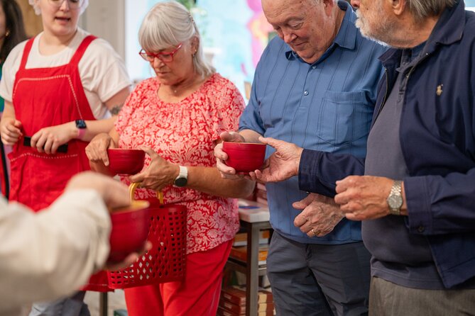 Guided Chocolate Tasting Session in Rockland - Local and family stories behind the products